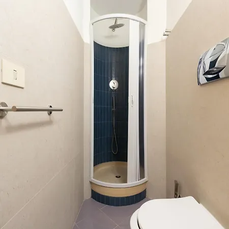 Apartament The Rent - Two-bedroom With Terrace Near Trevi Fountain *